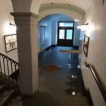 Al Castello Di San Giusto Free Garage טריאסטה
