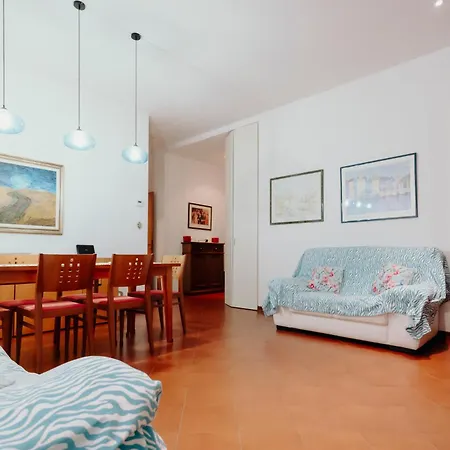 Al Castello Di San Giusto Free Garage Apartment
