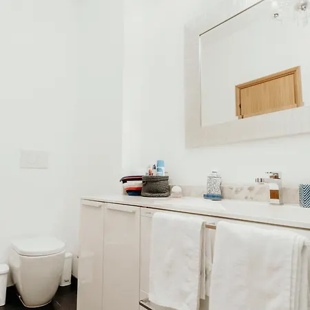 Al Castello Di San Giusto Free Garage Apartment Trieste