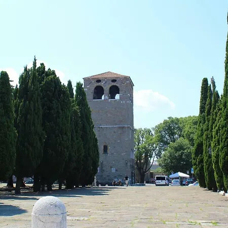 Al Castello Di San Giusto Free Garage Apartment *